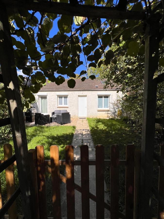 Charmante Maisonnette Au Calme / Jardin Privatif *